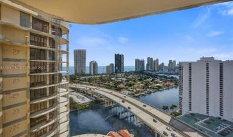 19355 Turnberry Way 26E, Aventura, FL 33180