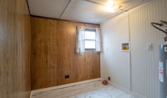 951 Aa Hwy, Alton, MO 65606