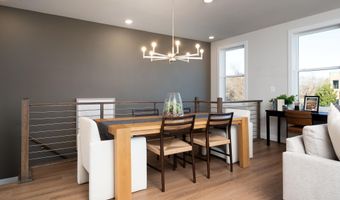 131 WARBURTON St, Alexandria, VA 22304