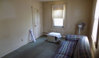 23 Evergreen St, Bristol, CT 06010