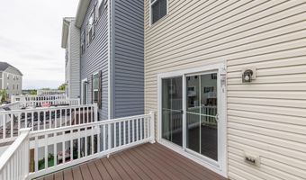 105 BAYHILL Ter, Lake Frederick, VA 22630