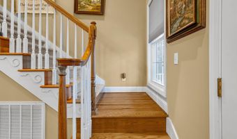 404 Shallowford Dr, Boiling Springs, SC 29316