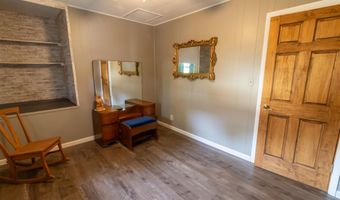 60 Lane 260B Crooked Lk, Angola, IN 46703