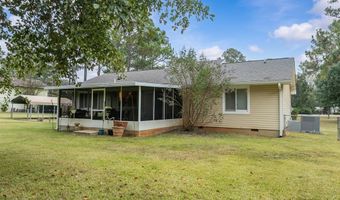 274 Doublegate Dr N, Albany, GA 31721