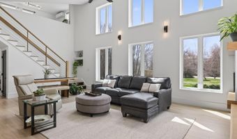 672 Danville Corner Rd, Auburn, ME 04210