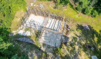 2500 S Coal Mine Rd, Bloomfield, IN 47424