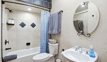 75 N 200 E St, Alton, UT 84710