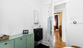 657 Morris St, Albany, NY 12208