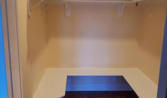 7217 AUBURN St, Annandale, VA 22003