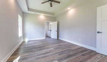 741 8th St NE, Arab, AL 35016