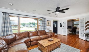 7160 NE 14th St, Ankeny, IA 50023