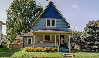 218 E 7th St, Ames, IA 50010