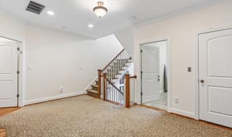 5114 WESSLING Ln, Bethesda, MD 20814