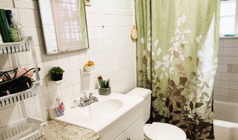 35-37 Osborne St, Danbury, CT 06810