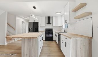 45 Tamarack Ter, Albrightsville, PA 18210