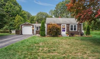 73 Penguin Ave, Warwick, RI 02818