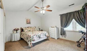 1410 S Duesenberg Dr, Auburn, IN 46706