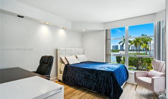 3600 Mystic Pointe Dr 305, Aventura, FL 33180