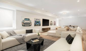 62 Canvasback Ln, Amagansett, NY 11937