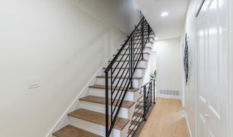 622 MCCLELLAN St, Philadelphia, PA 19148