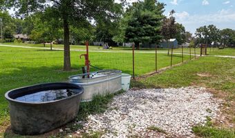 317 N Thurmond Ave, Ash Grove, MO 65604