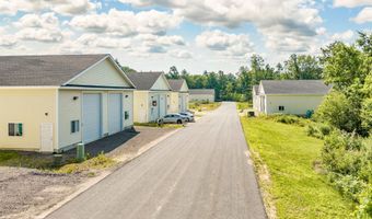 250 Isinglass Cir 37, Barrington, NH 03825