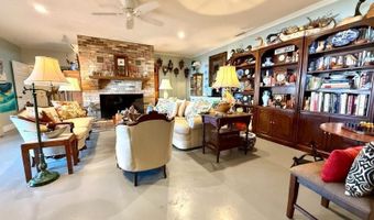 13 Azalea Ln, Amory, MS 38821
