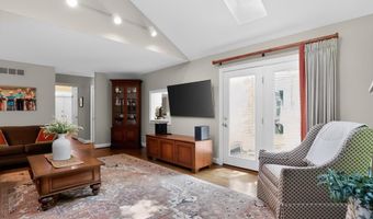 70 HOGAN Ln, Ambler, PA 19002