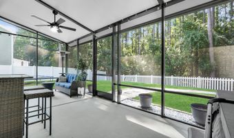 4 Swamp White Oak Dr, Bluffton, SC 29910