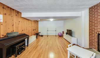 6515 E HALBERT Rd, Bethesda, MD 20817