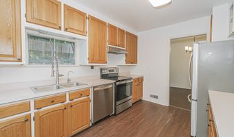 203 Hoyt St, Darien, CT 06820