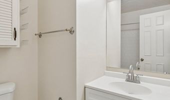 5858 LANGTON Dr, Alexandria, VA 22310
