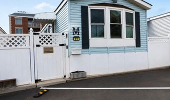190 W 24TH St B7, Bayonne, NJ 07002