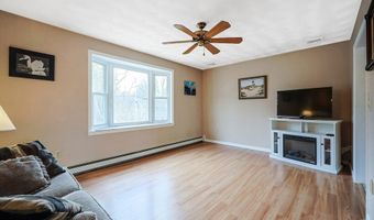 20 Canadian Geese Rd, Attleboro, MA 02703