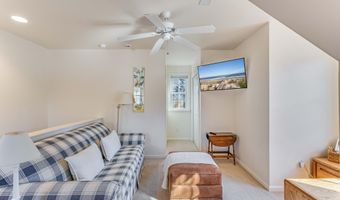 844 GLEN Dr, Bethany Beach, DE 19930
