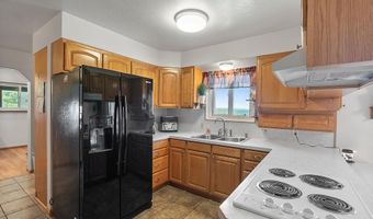 2587 Sparks Ln, American Falls, ID 83211