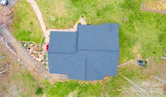 12 Riverview Dr, Bakersville, NC 28705