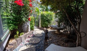 864 Venice Gln, Escondido, CA 92026