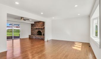 1430 W Jo Ann Ln, Addison, IL 60101