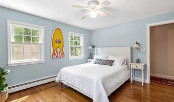 20 Terrace Dr, Barrington, RI 02806