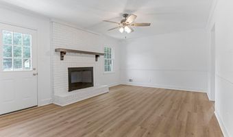 112 Shoally Park Dr, Boiling Springs, SC 29316