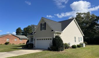 4219 Maple Dr, Ayden, NC 28513
