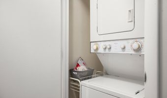 10- L AMBERSTONE Ct L, Annapolis, MD 21403