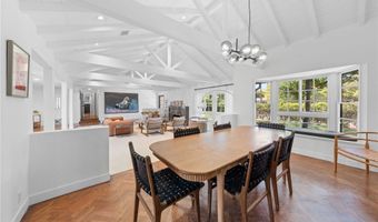 16206 Morrison St, Encino, CA 91436