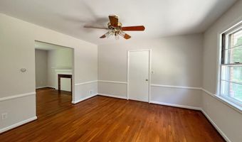 10001 WOODHILL Rd, Bethesda, MD 20817