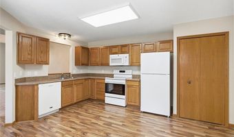 6240 157th St W, Apple Valley, MN 55124