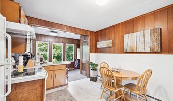 9074 Ireland Ave NW, Annandale, MN 55302