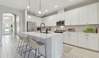 5424 SILVER SUN Dr, Apollo Beach, FL 33572