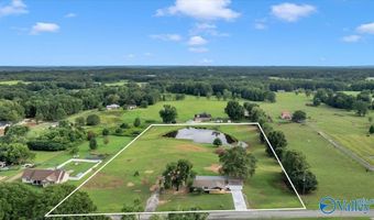 1868 Brashiers Chapel Rd, Arab, AL 35016