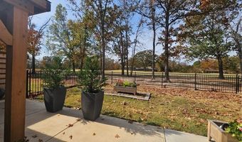 97 Perth Dr A, Bella Vista, AR 72715